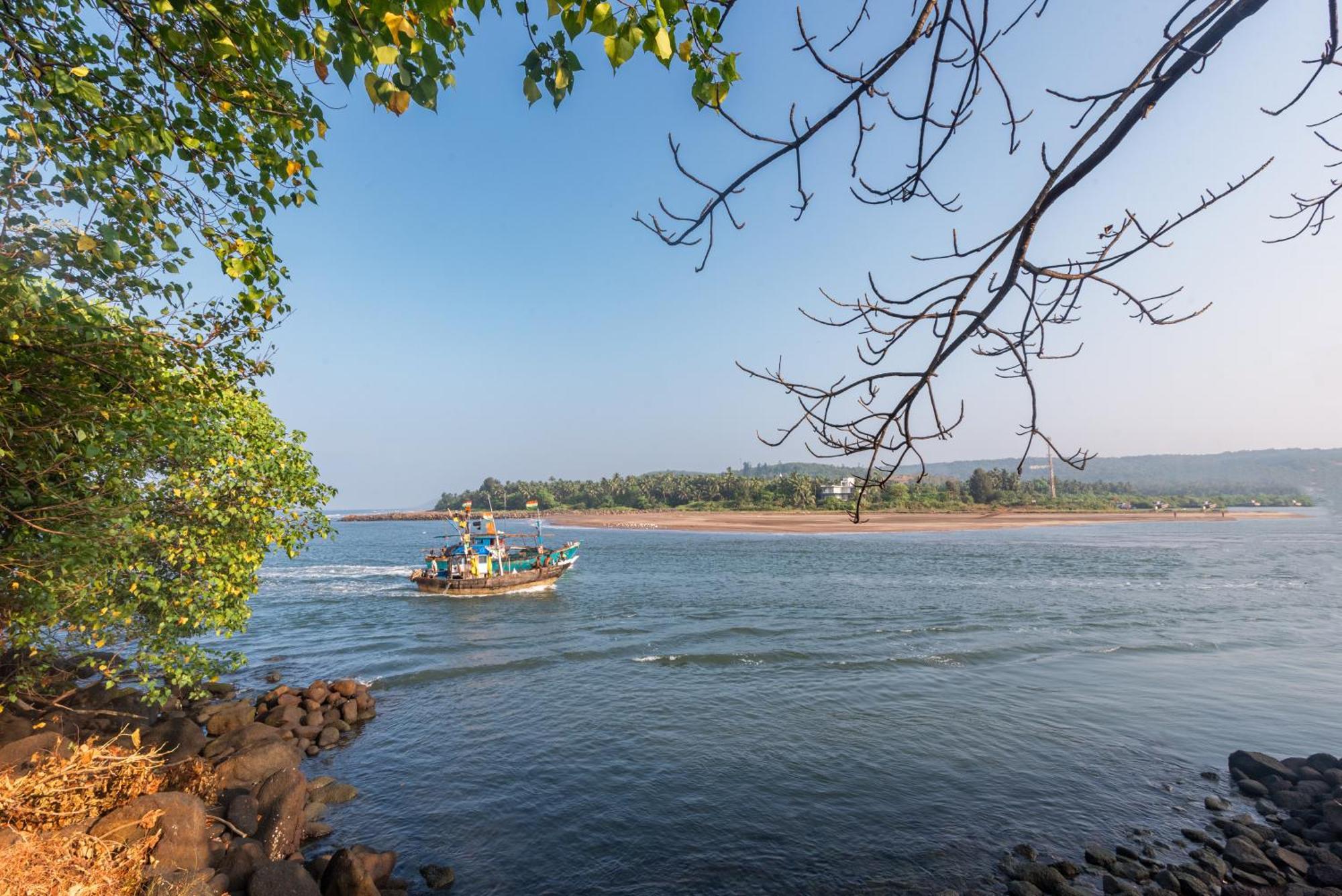Saffronstays Athaang, Dapoli Ānjarle Buitenkant foto